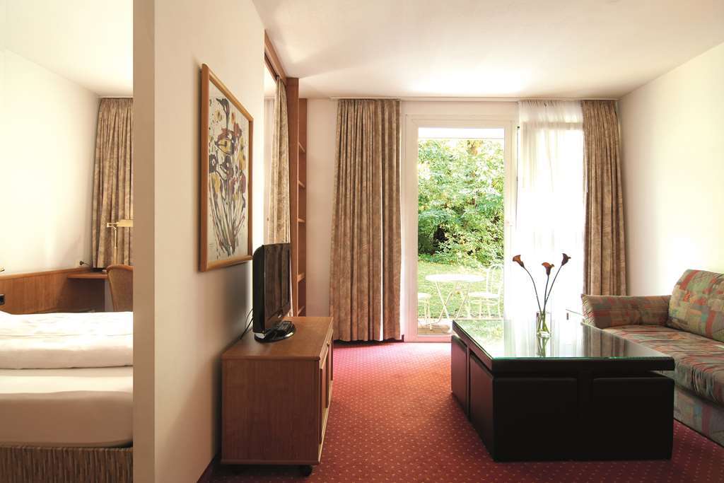 Derag Livinghotel Appartements Johann Wolfgang Francoforte sul Meno Esterno foto