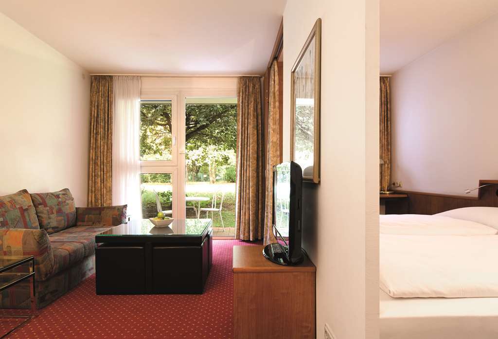 Derag Livinghotel Appartements Johann Wolfgang Francoforte sul Meno Camera foto